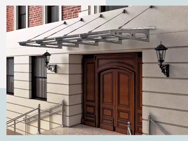 Металлические козырьки от 620 руб. в Южно-Сахалинске