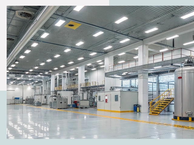 Освещение ангаров в Южно-Сахалинске от 620 руб. - Эффективные решения