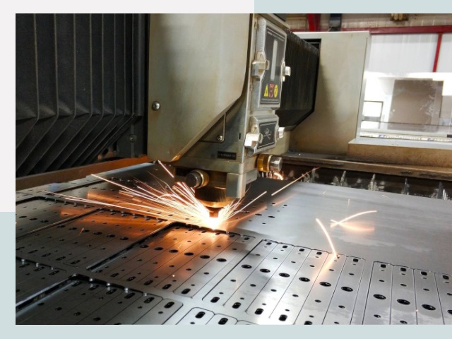 Лазерная резка металла в Южно-Сахалинске от 620 руб.